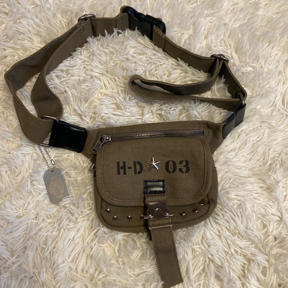 Genuine Harley Davidson hip mini purse.
